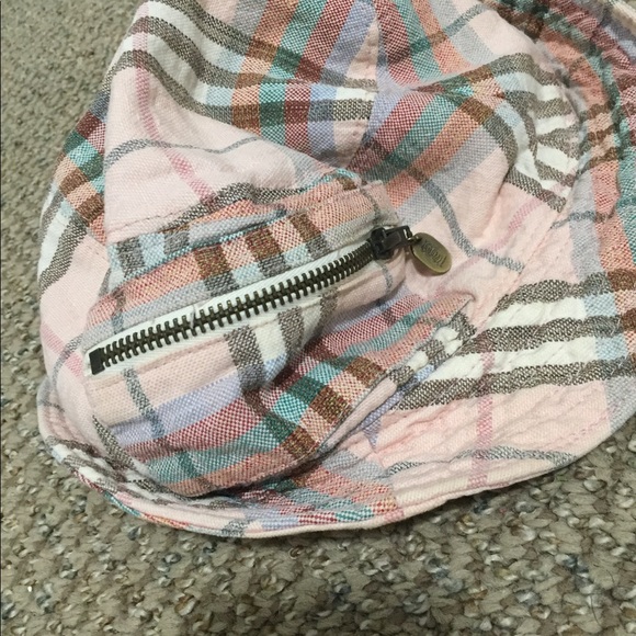 Authentic Burberry hat - Picture 4 of 4